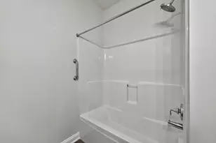 366 Millbridge Dr, Sycamore, IL 60178 - Photo 23