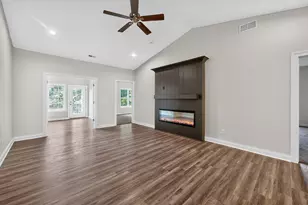 366 Millbridge Dr, Sycamore, IL 60178 - Photo 21