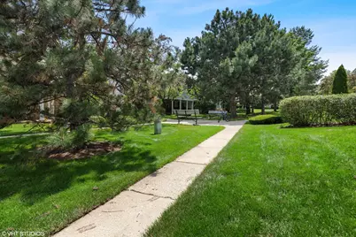 415 Tyler Court #415, Vernon Hills, IL 60061 - Photo 3