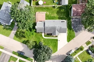 10 Lincoln Ave, East Dundee, IL 60118 - Photo 29