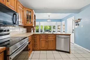2816 188th St, Lansing, IL 60438 - Photo 9