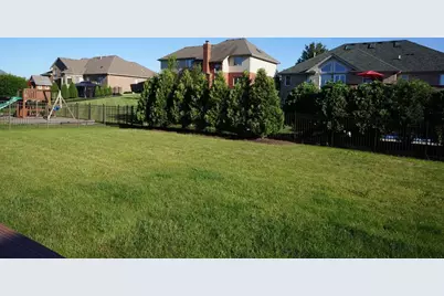 8566 Huckins Drive, Frankfort, IL 60423 - Photo 25