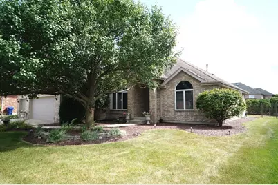 8566 Huckins Drive, Frankfort, IL 60423 - Photo 3