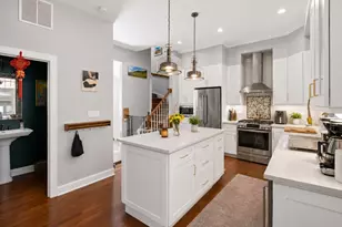 1815 S Prairie Pkwy, Chicago, IL 60616 - Photo 5