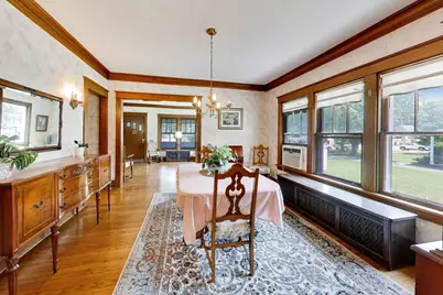 644 S 4th Avenue, Des Plaines, IL 60016 - Photo 11