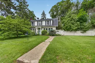 732 John St, Rockford, IL 61103 - Photo 5