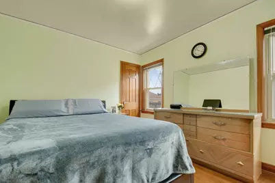 5551 S Kenneth Avenue, Chicago, IL 60629 - Photo 9