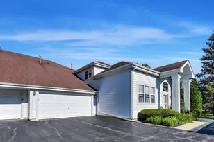 9507 Georgetown Ln, Lakewood, IL 60014 - Photo 3
