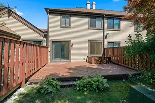 1542 Anderson Ln, Buffalo Grove, IL 60089 - Photo 9