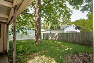 1109 N Mill Street, Pontiac, IL 61764 - Photo 33