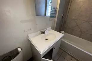 5920 S Calumet Ave, Chicago, IL 60637 - Photo 9