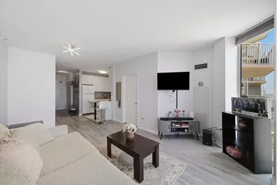 645 N Kingsbury Street #2407, Chicago, IL 60654 - Photo 9