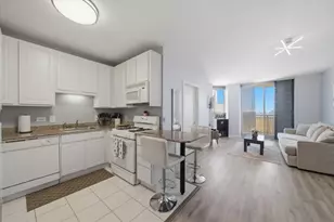645 N Kingsbury St, Chicago, IL 60654 - Photo 13