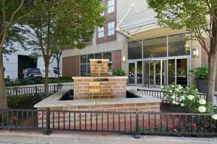 645 N Kingsbury St, Chicago, IL 60654 - Photo 3