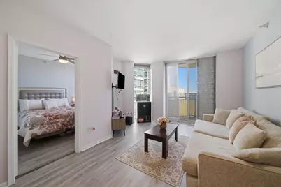 645 N Kingsbury Street #2407, Chicago, IL 60654 - Photo 7