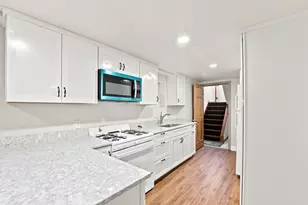 5789 N Elston Ave, Chicago, IL 60646 - Photo 23