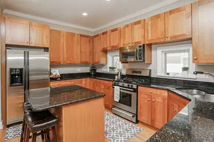 3836 N Janssen Ave, Chicago, IL 60613 - Photo 5
