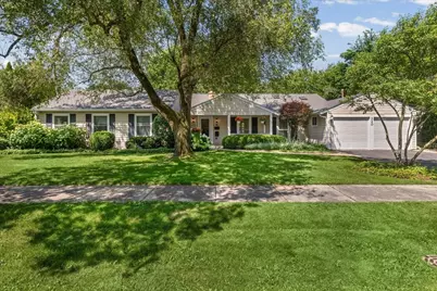 320 Thackeray Lane, Northfield, IL 60093 - Photo 1