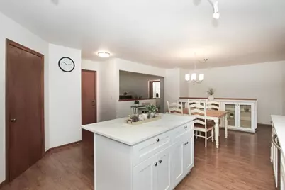 1985 Sandy Creek Drive #1985, Elgin, IL 60123 - Photo 9
