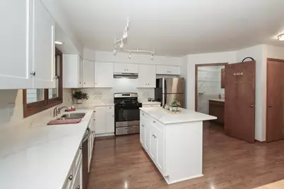 1985 Sandy Creek Drive #1985, Elgin, IL 60123 - Photo 7