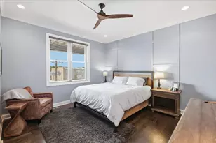 5820 N Clark St, Chicago, IL 60660 - Photo 15