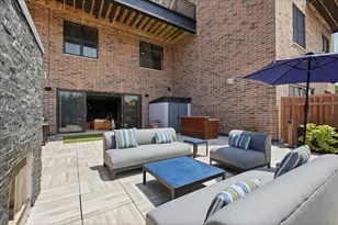 5820 N Clark St, Chicago, IL 60660 - Photo 5