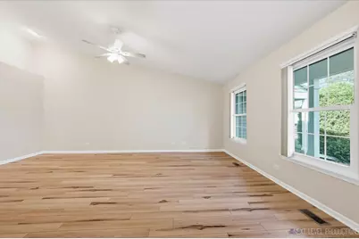 798 Stanford Lane, Carol Stream, IL 60188 - Photo 5