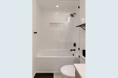 616 W Fulton Street #608, Chicago, IL 60661 - Photo 17