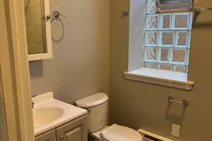6950 S Wabash Ave, Chicago, IL 60637 - Photo 5