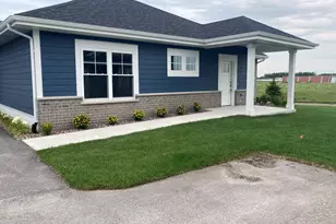 403 Cobblestone Pkwy, Bourbonnais, IL 60914 - Photo 1