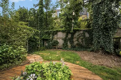 333 W Menomonee Street, Chicago, IL 60614 - Photo 17
