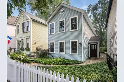 333 W Menomonee Street, Chicago, IL 60614 - Photo 1
