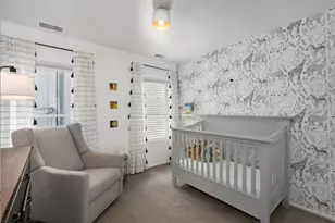 333 W Menomonee St, Chicago, IL 60614 - Photo 25