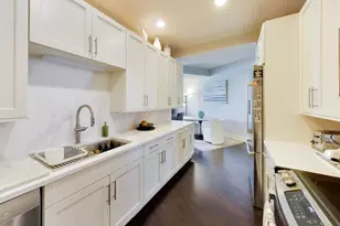 850 N Lake Shore Dr, Chicago, IL 60611 - Photo 7