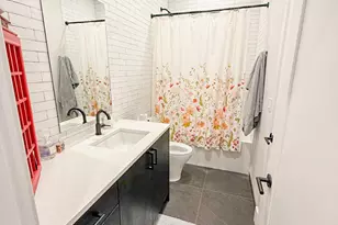 2244 N Kenmore Ave, Chicago, IL 60614 - Photo 9