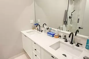 2244 N Kenmore Ave, Chicago, IL 60614 - Photo 17