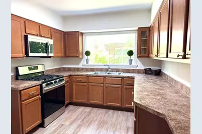 1321 N Jackson Street, Waukegan, IL 60085 - Photo 3