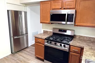 1321 N Jackson St, Waukegan, IL 60085 - Photo 5