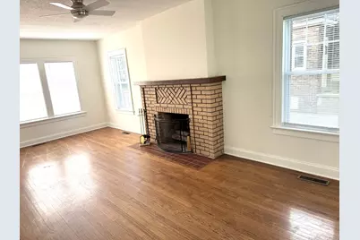 1321 N Jackson Street, Waukegan, IL 60085 - Photo 7