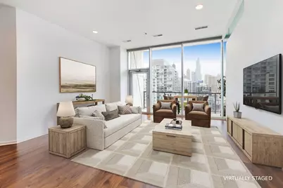 500 W Superior Street #1313, Chicago, IL 60654 - Photo 5