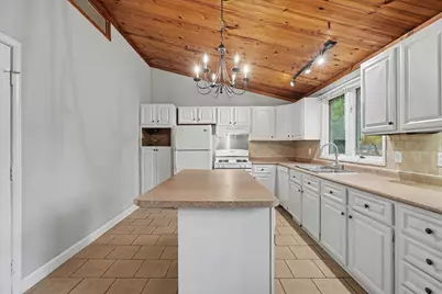 1612 Chevy Chase Drive, Champaign, IL 61821 - Photo 13