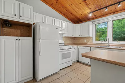 1612 Chevy Chase Drive, Champaign, IL 61821 - Photo 15
