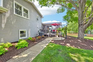 213 E Willow St, Elburn, IL 60119 - Photo 27