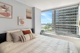 3550 N Lake Shore Dr, Chicago, IL 60657 - Photo 11