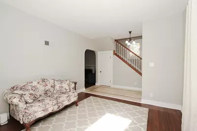 633 Lillie Street, Elgin, IL 60120 - Photo 7