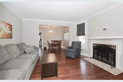 633 Lillie Street, Elgin, IL 60120 - Photo 15