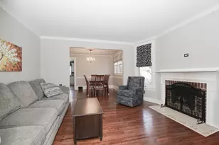 633 Lillie St, Elgin, IL 60120 - Photo 15
