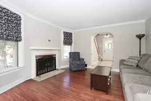 633 Lillie St, Elgin, IL 60120 - Photo 13