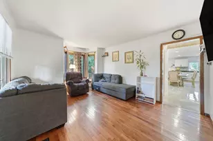 2007 34th St, Zion, IL 60099 - Photo 11