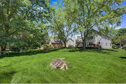 3076 Hampshire Lane, Waukegan, IL 60087 - Photo 3